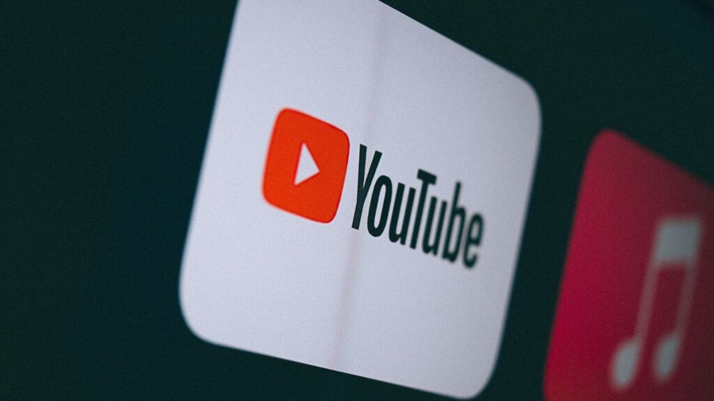 Best Time to Post on YouTube
